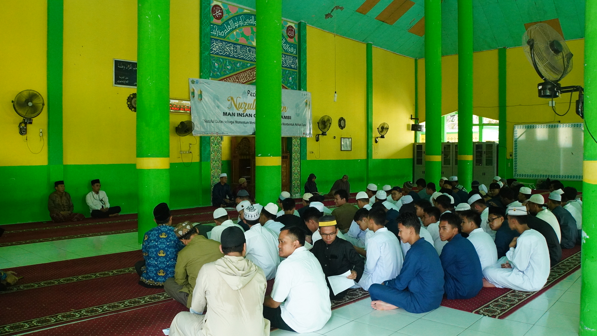 Buka Puasa Bersama di MAN IC Jambi, Momen Silaturahmi dan Refleksi Makna Nuzulul Qur’an