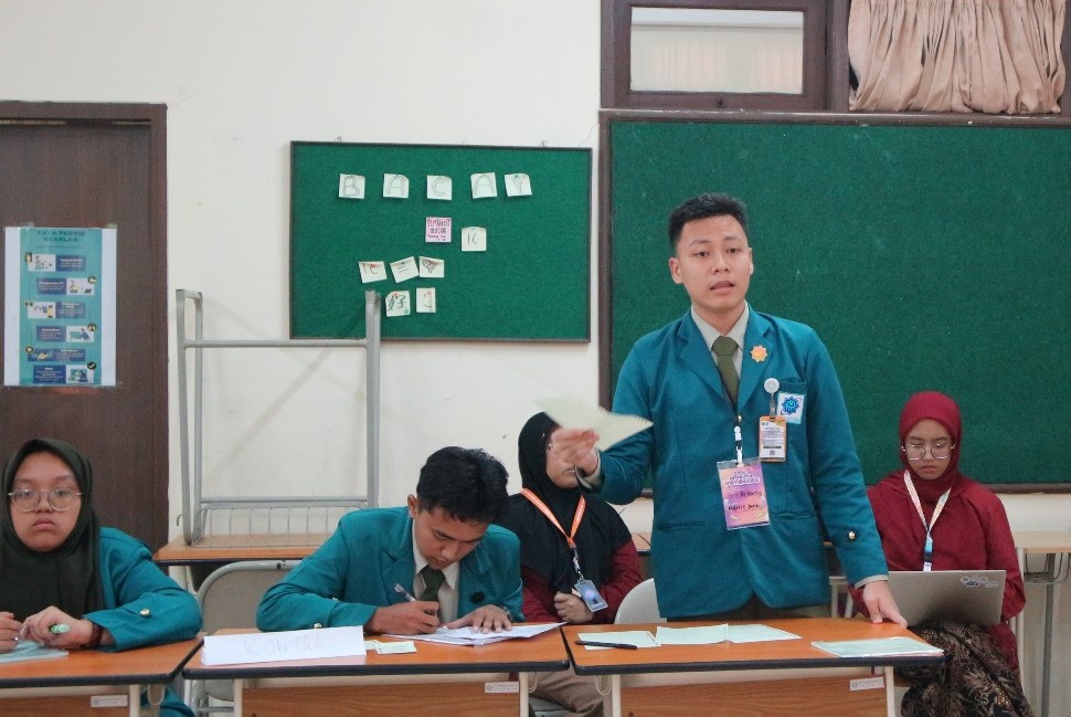 Tolak Penghapusan Kuota Perempuan, MAN IC Jambi Unggul di Babak Semifinal LDBI Lawan SMAN 27 Jakarta