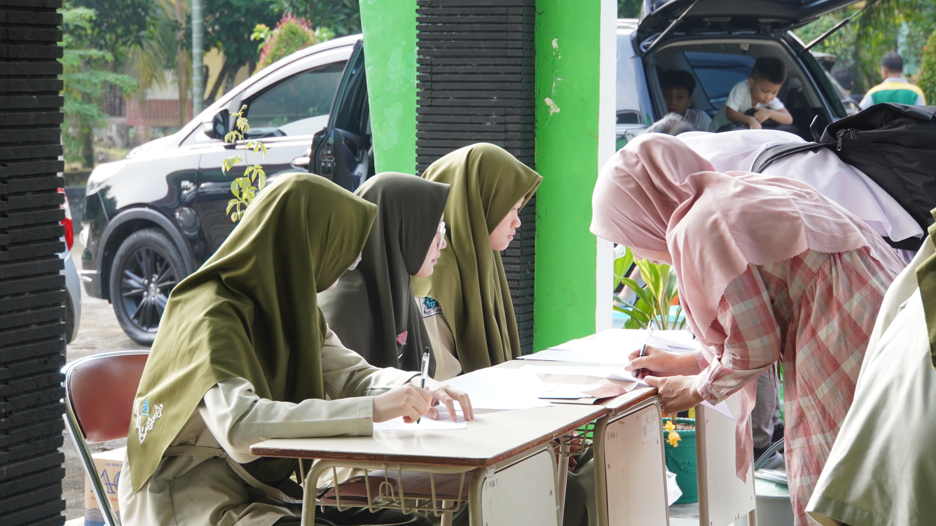 MAN IC Jambi Sambut Siswa Baru Masuk Asrama, Awali Dengan Pemeriksaan Barang dan Pengarahan Tata Tertib