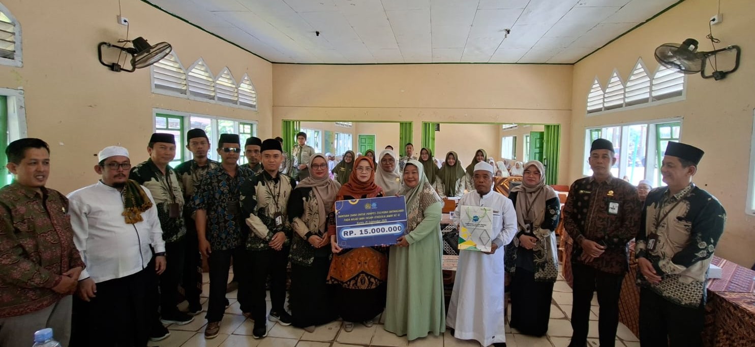 MAN Insan Cendekia Jambi Berbagi Kasih, Donasi untuk Ponpes Zulhijjah Pasca Musibah