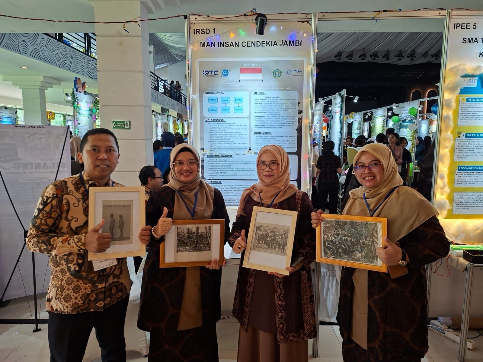 MAN Insan Cendekia Jambi Bersinar di Panggung Internasional: Penelitian Inovatif tentang Masyarakat Koeboe 