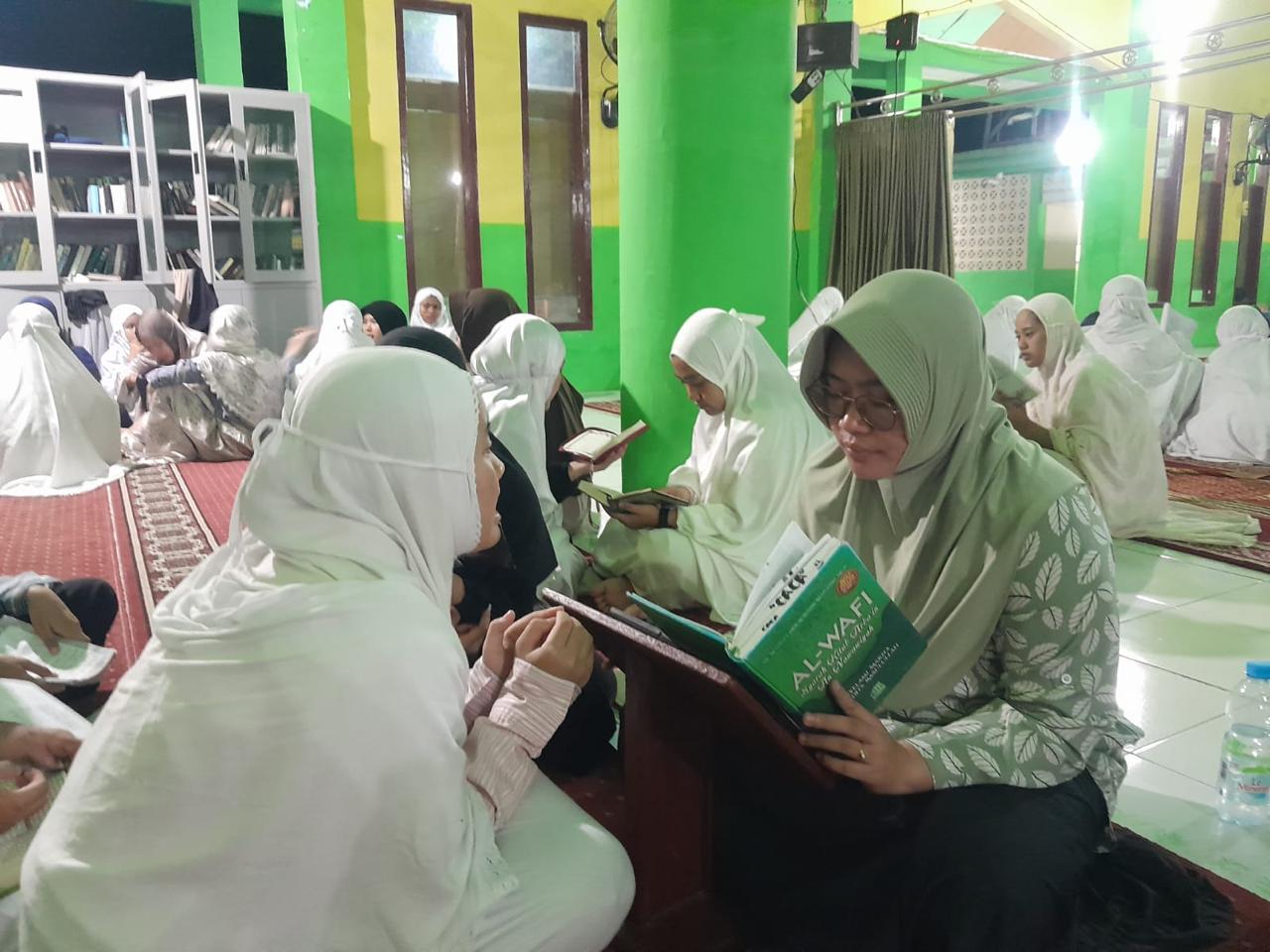Rindu Rumah Jadi Penyemangat, Izin Bermalam Latih Disiplin Tahfiz  Murid MAN IC Jambi
