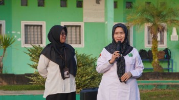 Apel Pagi MAN IC Jambi: Kepala Madrasah Tekankan Pentingnya Disiplin Berpakaian dan Atribut