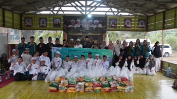 Cendekia Berbagi Hadir di Ponpes Tarbiyatul Sholatyah Niaso, 65 Paket Sembako Disalurkan