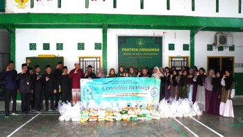 Cendekia Berbagi Salurkan 60 Paket Sembako ke Ponpes Ar Rahmah