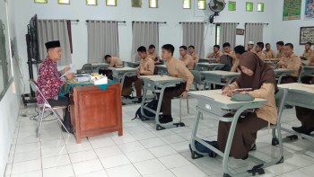 Persiapkan Siswa Menuju Kampus Impian, MAN Insan Cendekia Jambi Gelar Tryout Tes Kemampuan Akademik 2025